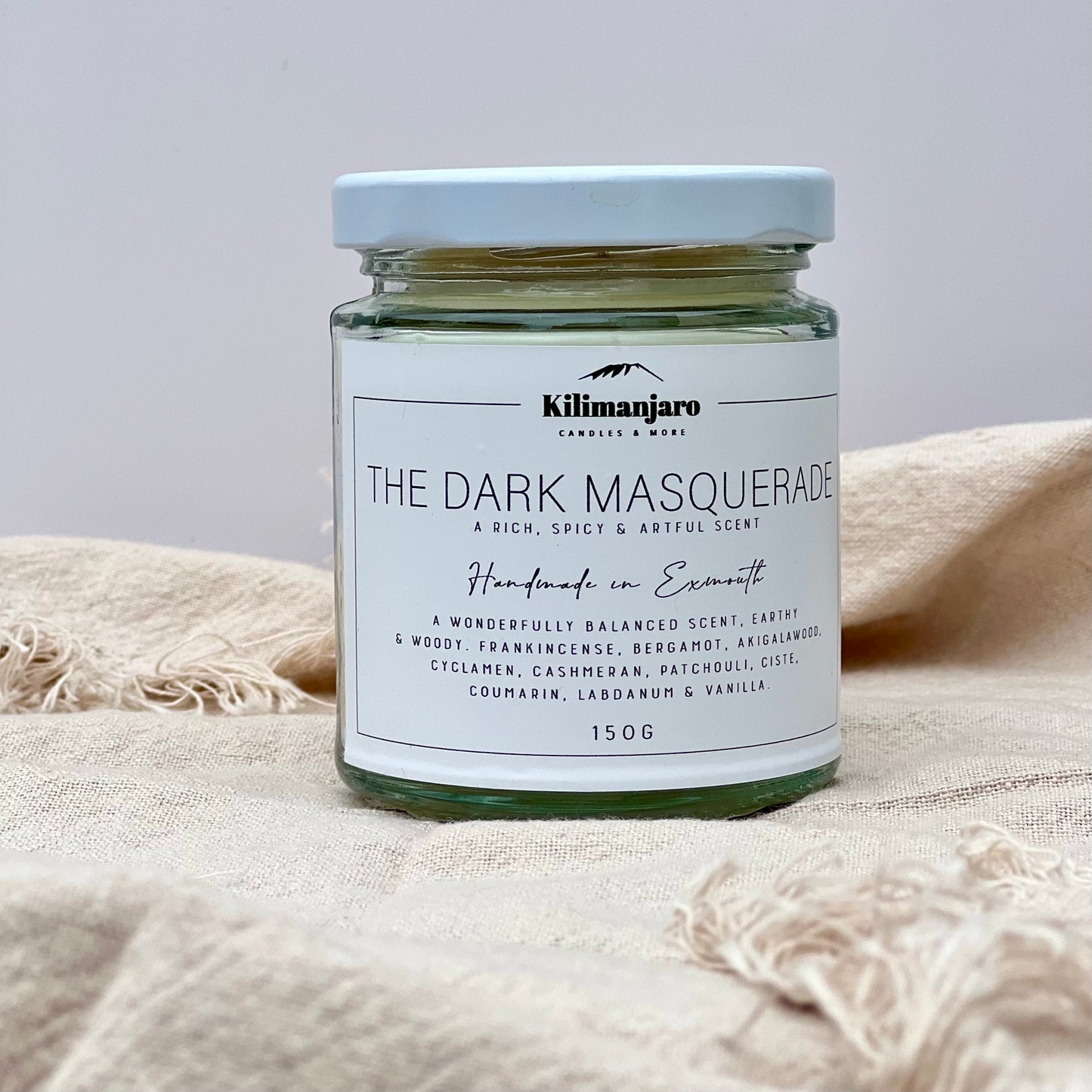 The dark masquerade candle