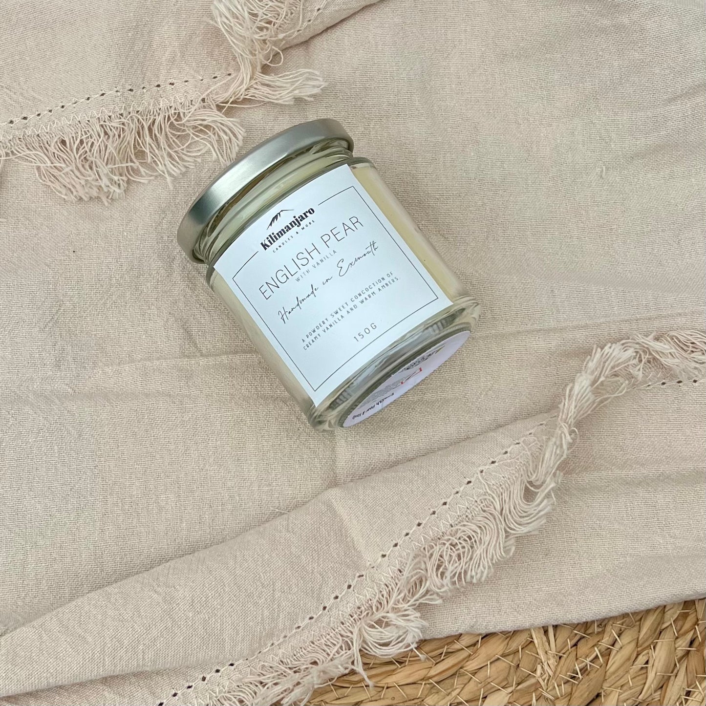 English Pear & Vanilla Luxury Candle